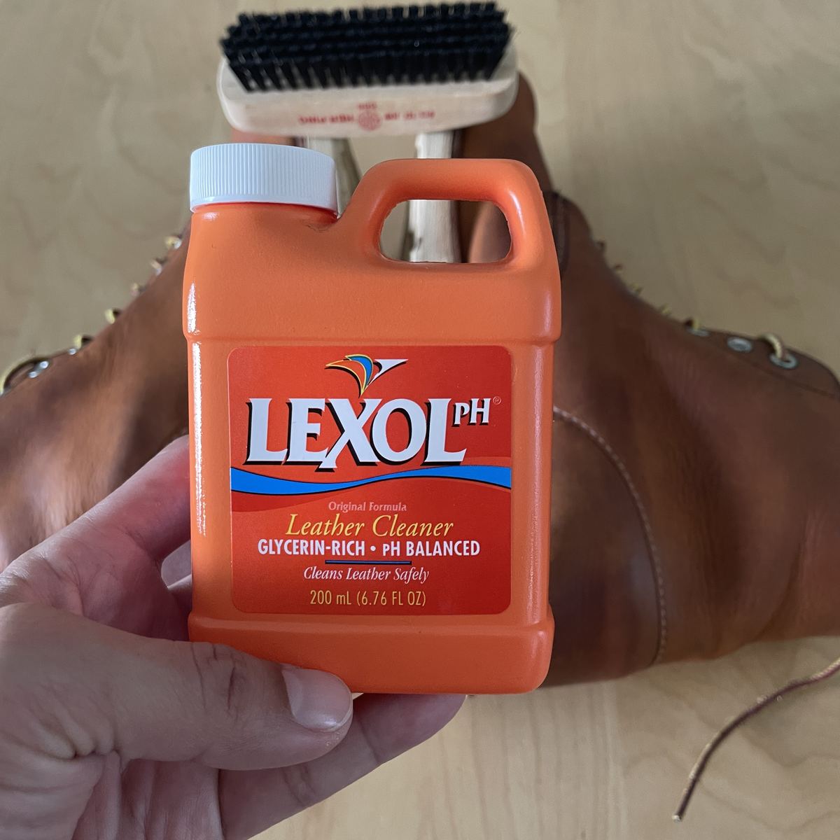 LEXOL LEXOL pH Original Formula Leather Cleaner 200 mL (6.76 FL OZ…) รูปที่ 4