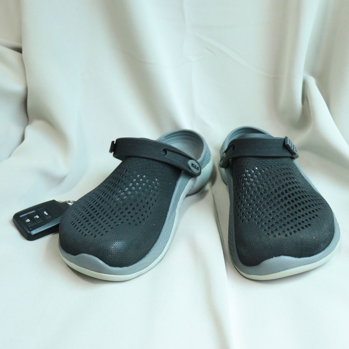 Crocs LiteRide 360 Clog รูปที่ 3