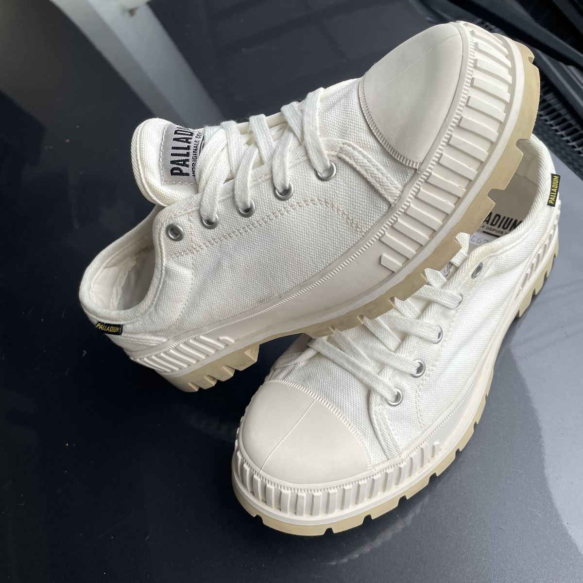 Palladium Pallashock OG รูปที่ 7