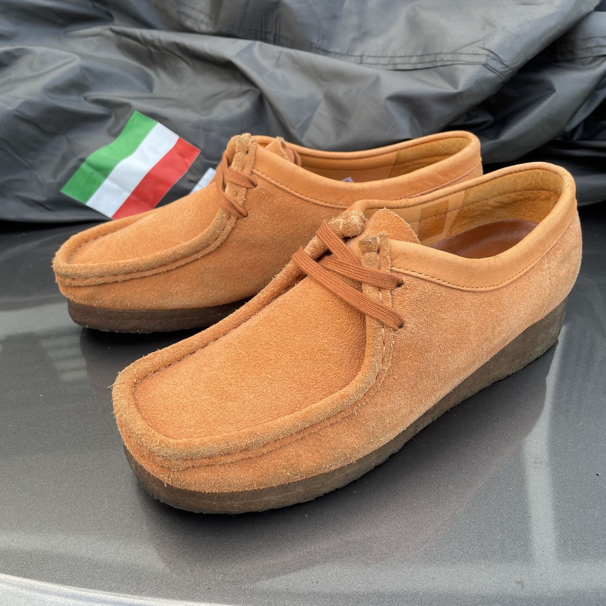 Clarks Wallabee รูปที่ 1